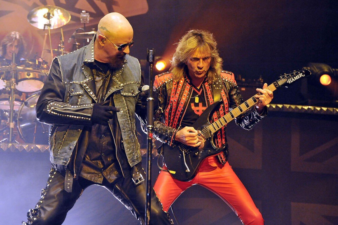 Judas Priest Sujetos usan cuenta de Instagram para pedir donaciones a nombre de Glenn Tipton, denuncia Judas Priest Summa Inferno | Metal + Rock & Alternative Music