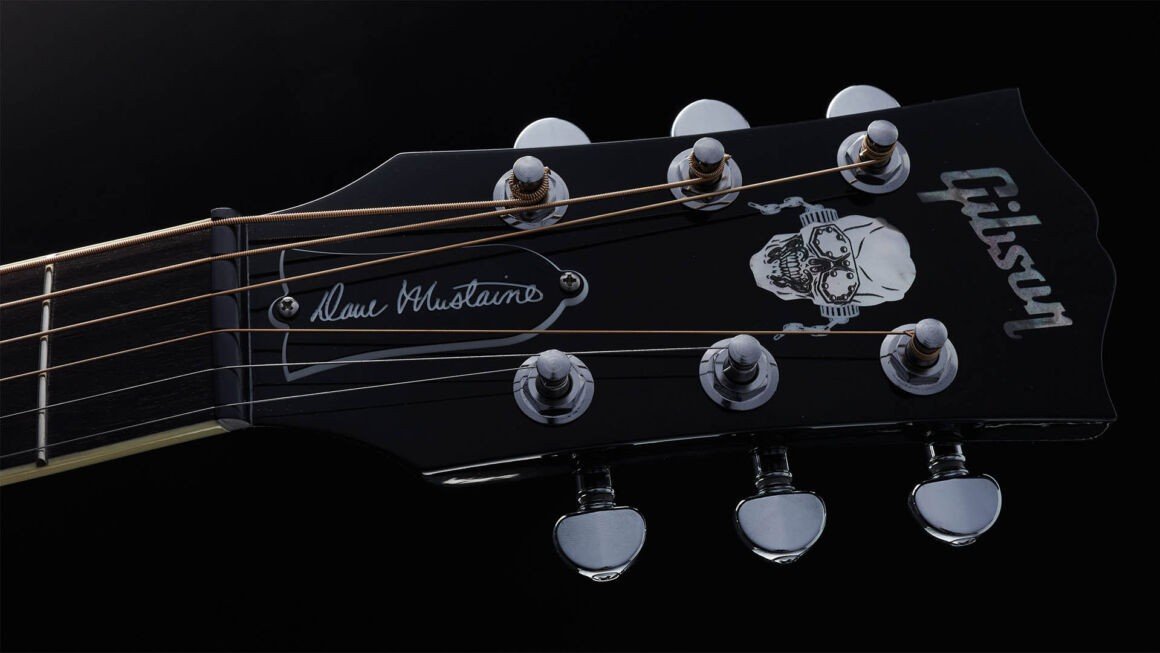 Mustaine Gibson