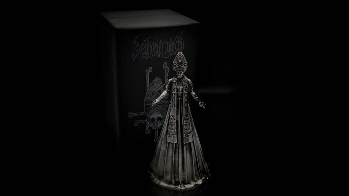 nergal figure Nergal de Behemoth lanza su propia figura de acción coleccionable Summa Inferno | Metal + Rock & Alternative Music