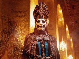 Papa Emeritus IV Ghost Escucha 'Twenties', el nuevo sencillo "regggeatonero" de Ghost Summa Inferno | Metal + Rock & Alternative Music
