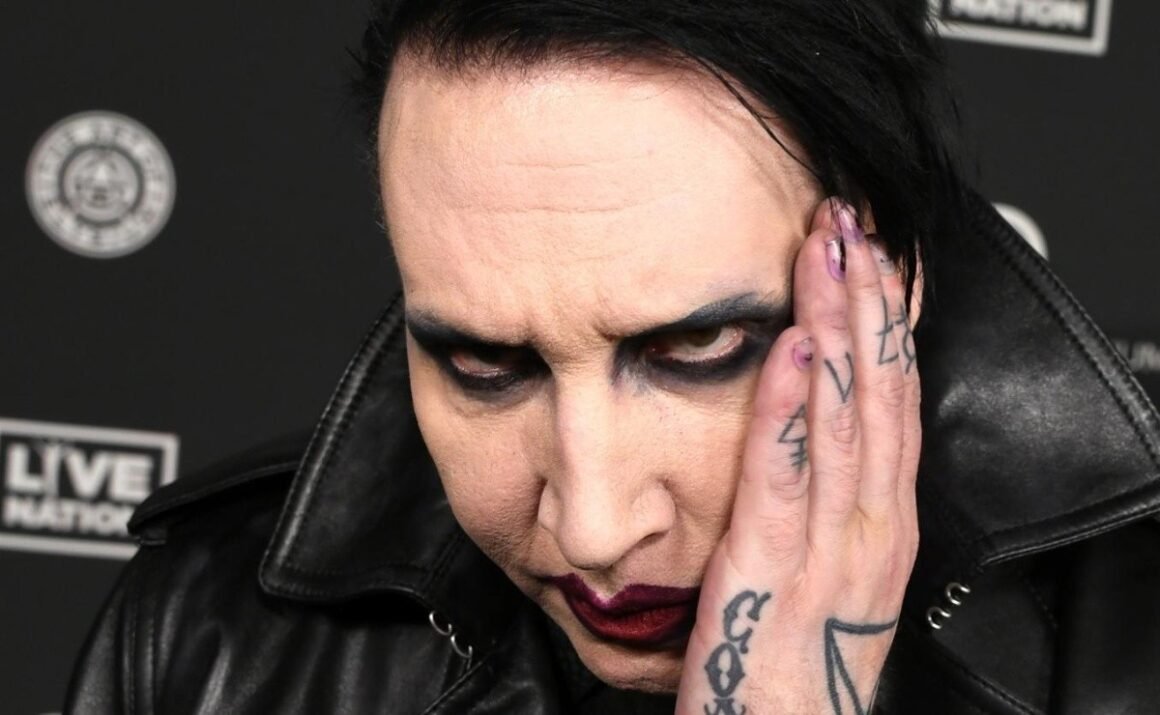 marilyn manson Marilyn Manson es acusado (sí, otra vez) de agresión y abuso sexual hacia una menor Summa Inferno | Metal + Rock & Alternative Music