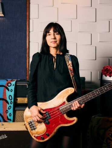 Paz Lenchantin by David Alvarado