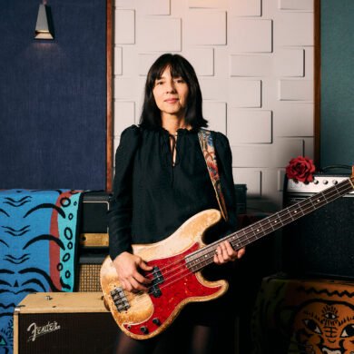 Paz Lenchantin by David Alvarado