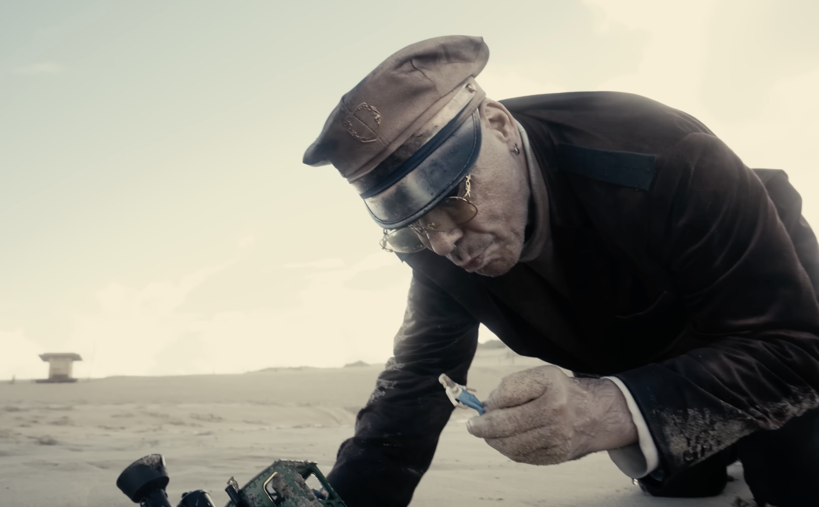 Till Lindemann lanza el doble sencillo 'Alles ändert sich' 7 Captura de pantalla 2025 12 12 a las 10.01.06 a.m scaled