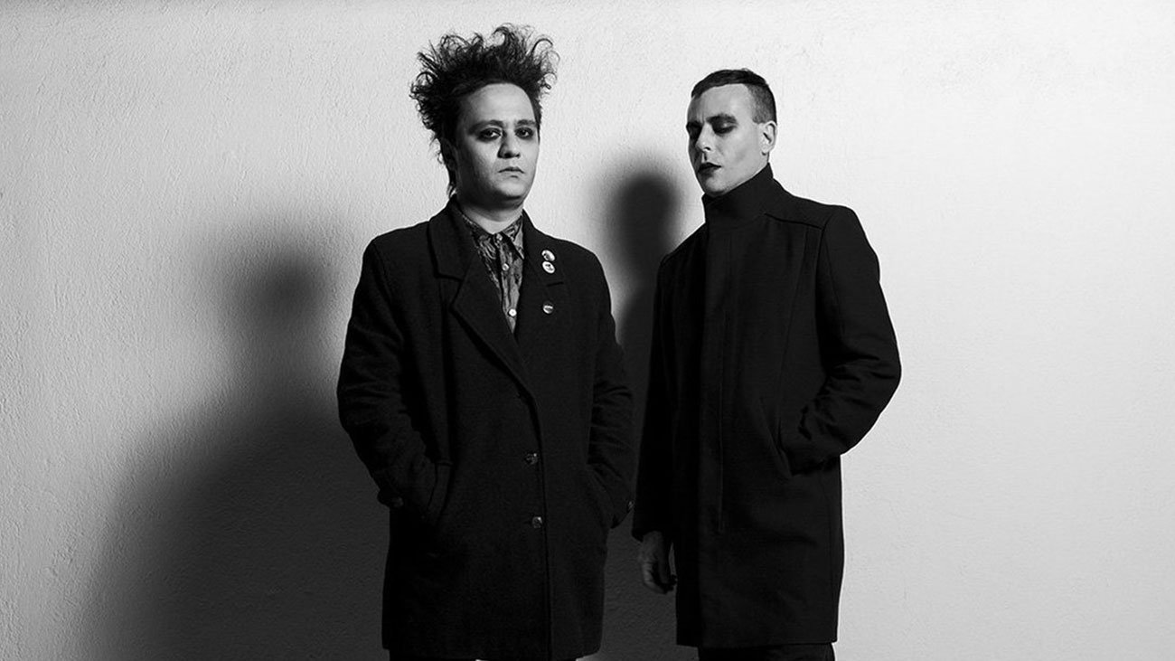 Noche de Post Punk y Dark Wave con She Past Away en la Ciudad de México. 7 klot She Past Away