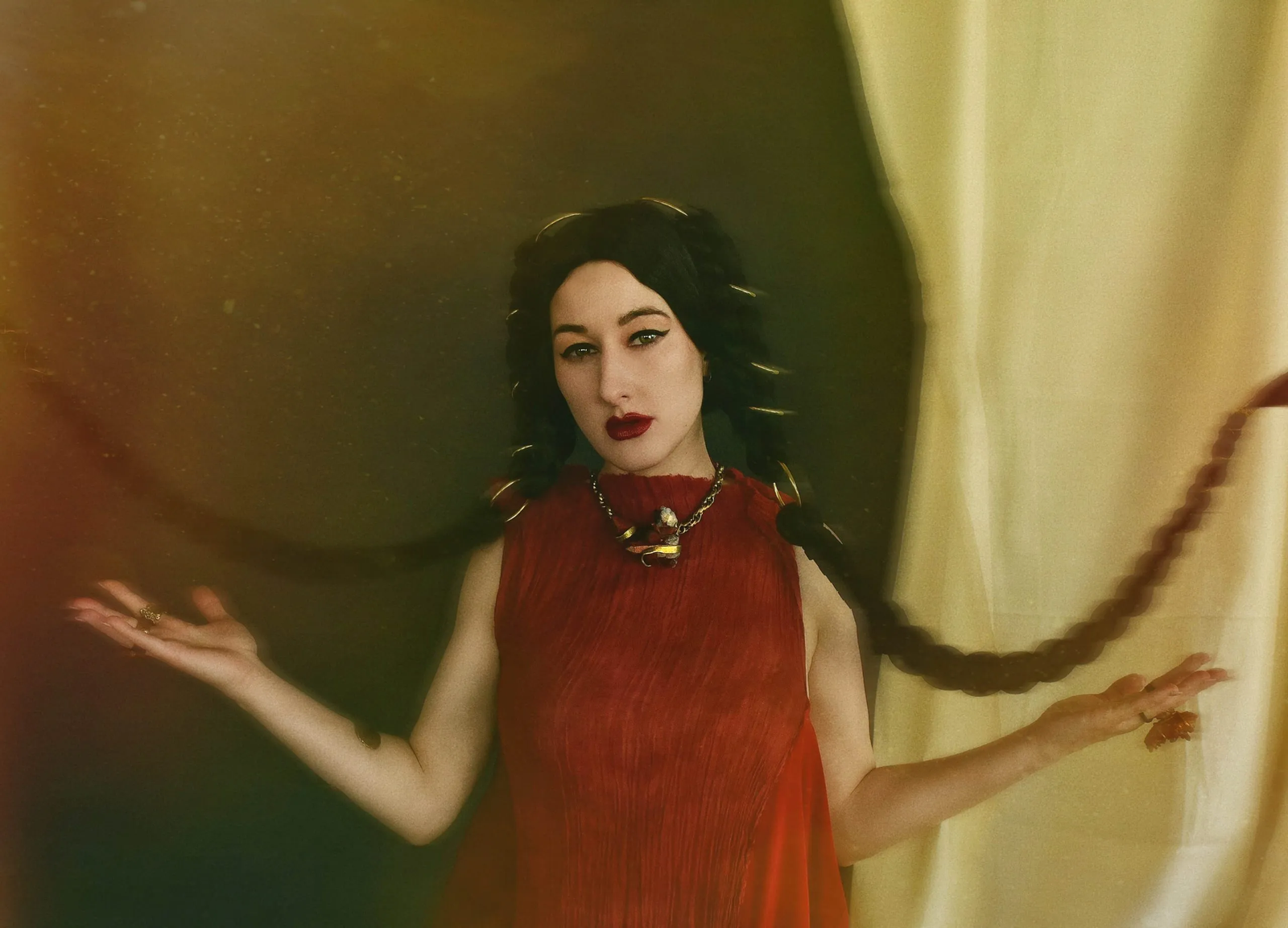 ZOLA JESUS regresará a México con un íntimo show de voz y piano en CDMX 7 Zola Jesus México 2026