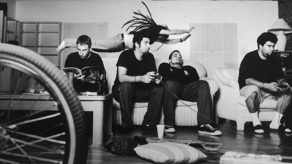 White Pony: El álbum que partió en dos la historia de los Deftones 12 image 136