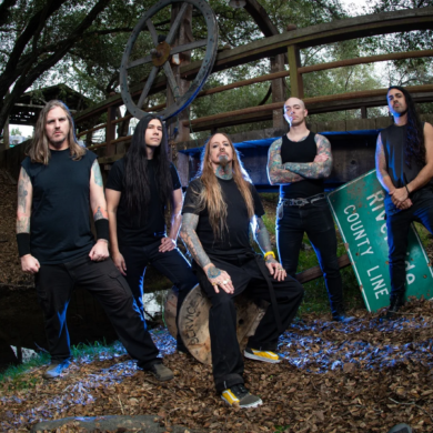 DEVILDRIVER estrena el nuevo sencillo 'Dead In The Water'
