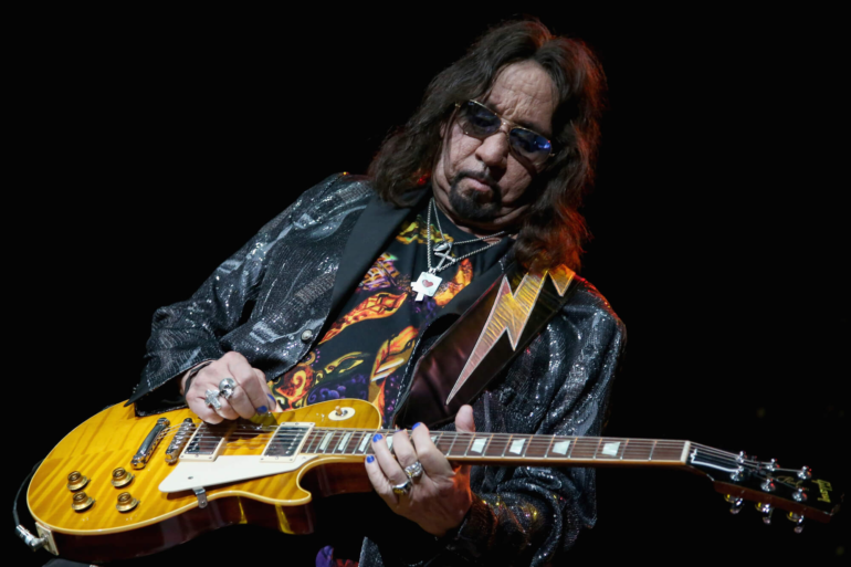 La legendaria Gibson Les Paul de Ace Frehley se vende por más de medio millón de dólares en subasta