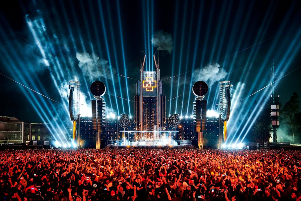 El impacto cultural de RAMMSTEIN en México y América Latina 20 image 62