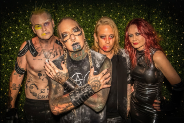 COAL CHAMBER cancela su presentación en Louder Than Life para que Mikey Cox termine su tratamiento contra el cáncer