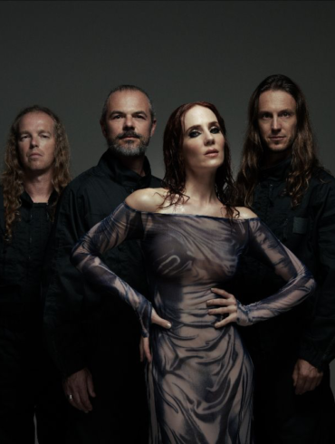 EPICA publica video en vivo de 'Sirens – Of Blood And Water' feat. Charlotte Vessels, Elize Ryd y Alissa White-Gluz
