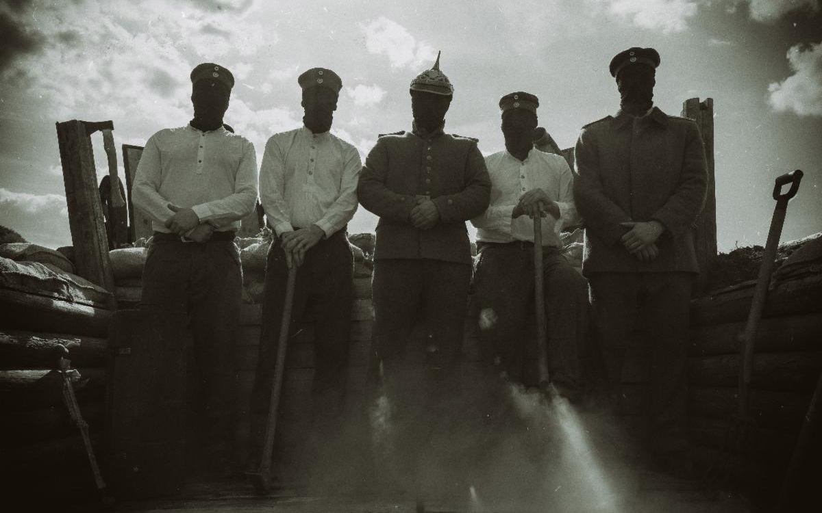 KANONENFIEBER presenta Meine Lieben y anuncia la gira europea Kriegstage 2027