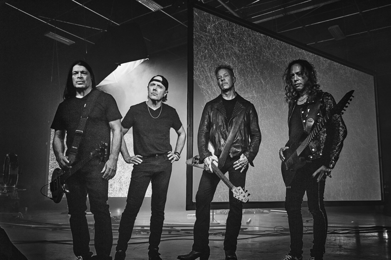 Miembros de Metallica a través de la fundación All Within My Hands anuncian una donación para apoyar las labores de emergencia tras los terremotos en Venezuela.