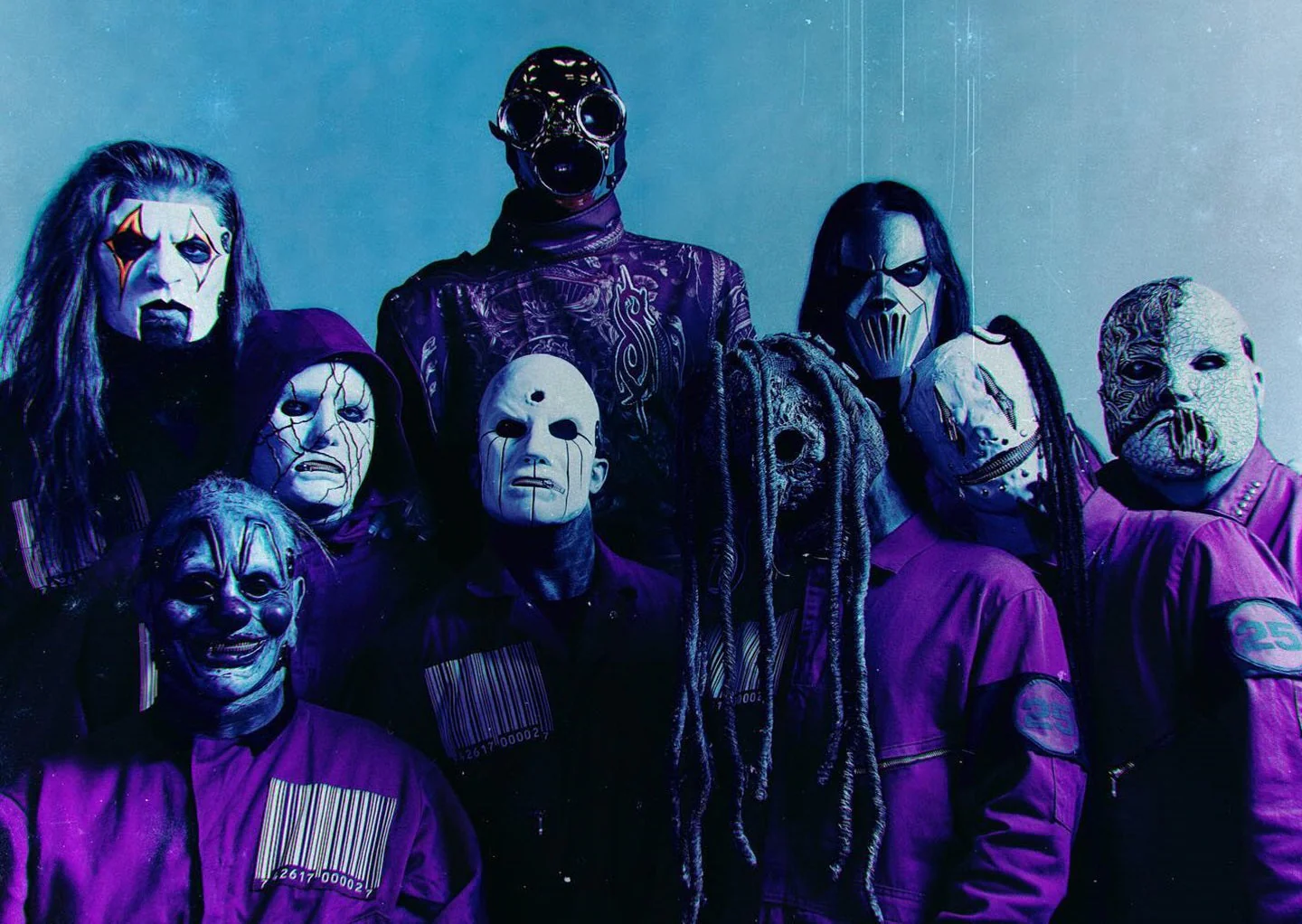 Jim Root habla sobre el nuevo álbum de Slipknot 16 Jim Root habla sobre el próximo álbum de Slipknot y explica por qué no será un disco de nü metal.