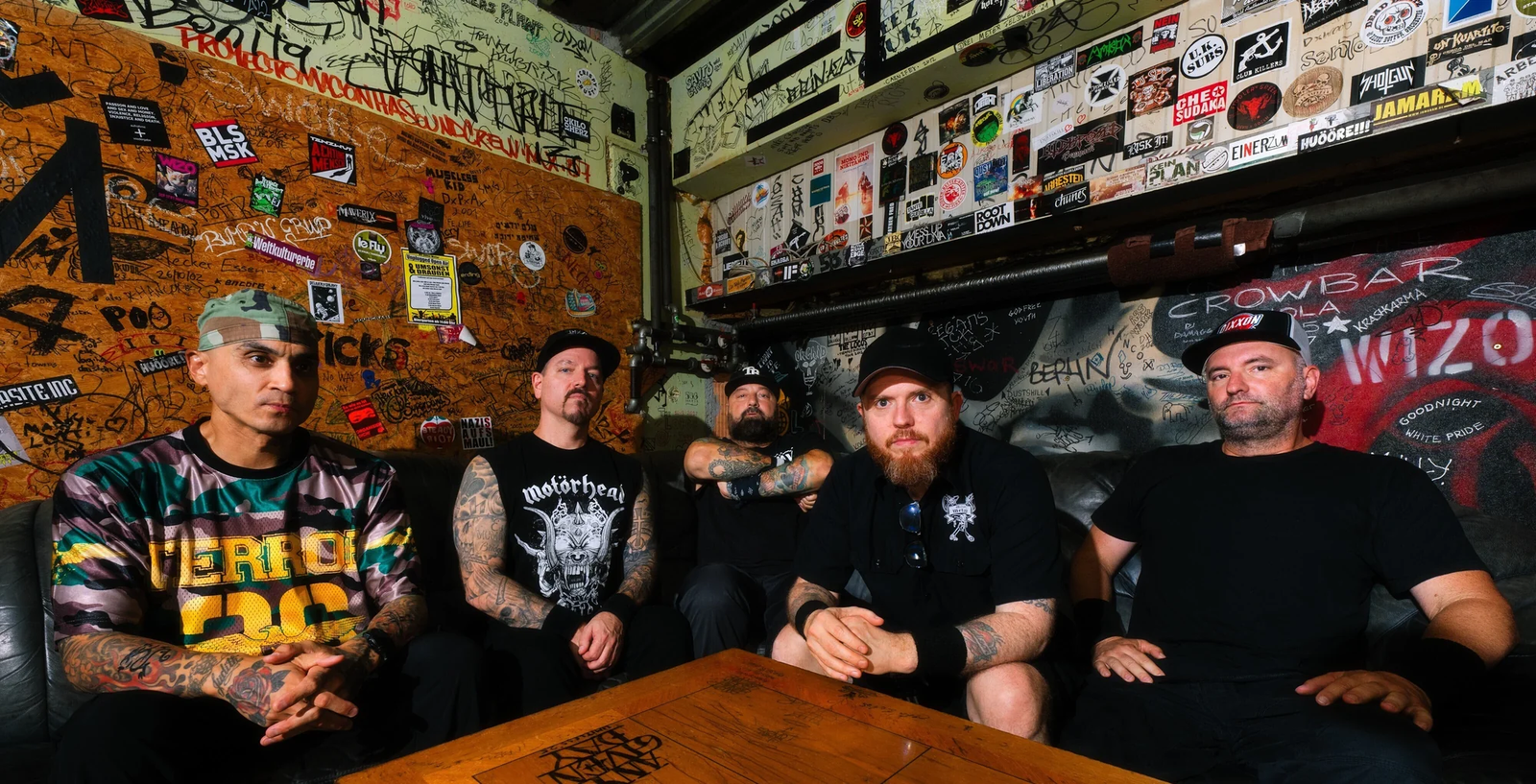 Hatebreed anuncia nuevo álbum, 'Fatal Paradox' 16 Hatebreed anuncia el álbum Fatal Paradox y presenta el sencillo "Kill Count Increase" como adelanto de su regreso discográfico.