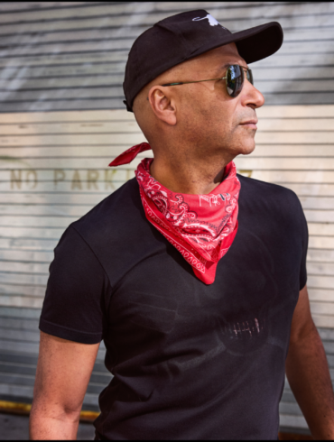 Tom Morello anuncia su álbum Everyone Gets Everything They Want y estrena “Date Night”