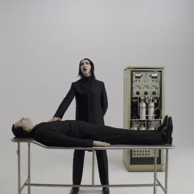 Marilyn Manson estrena el videoclip oficial de "Front Toward Enemy", nuevo sencillo de One Assassination Under God – Chapter 2.