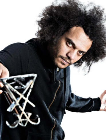 Zeal & Ardor anuncia Devil Is Fine X por el décimo aniversario de su álbum debut