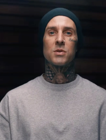 Travis Barker protagoniza el documental Louder Than Fear para Hulu y Disney+