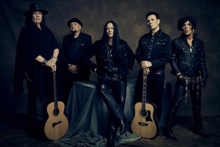 The 69 Eyes abre su etapa acústica con una nueva versión de “Brandon Lee”