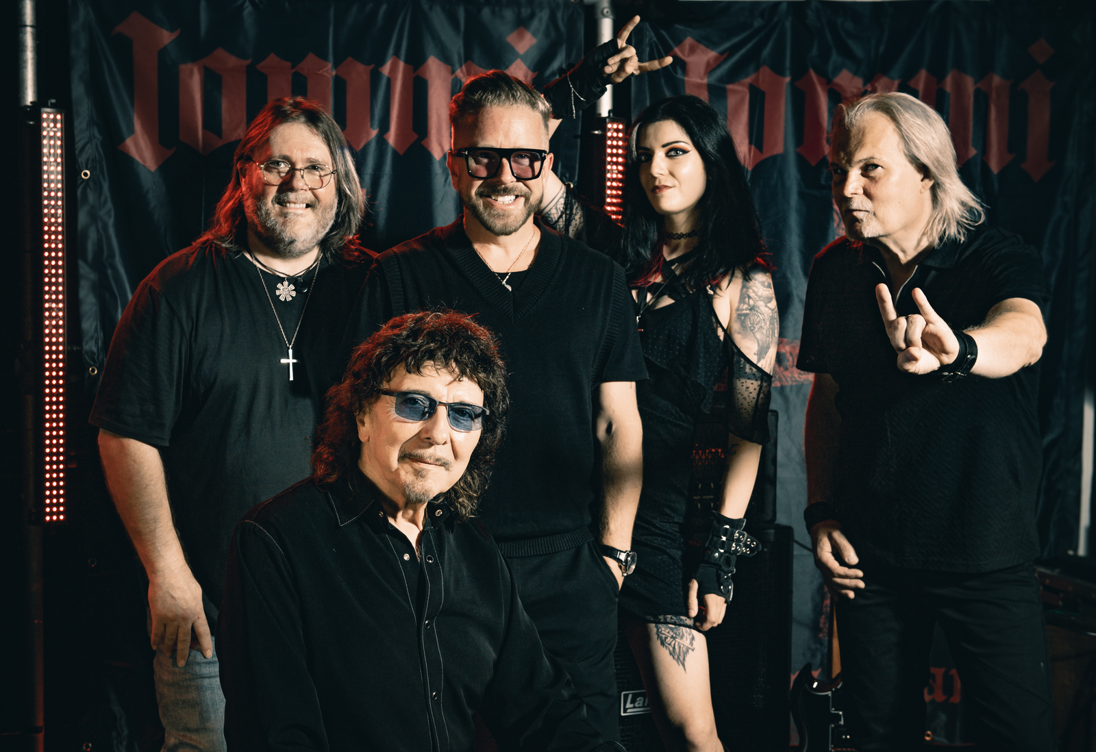Tony Iommi desata la tormenta en “Stormwatcher”, su nuevo single 16 Tony Iommi estrena “Stormwatcher” junto a Jørn Lande