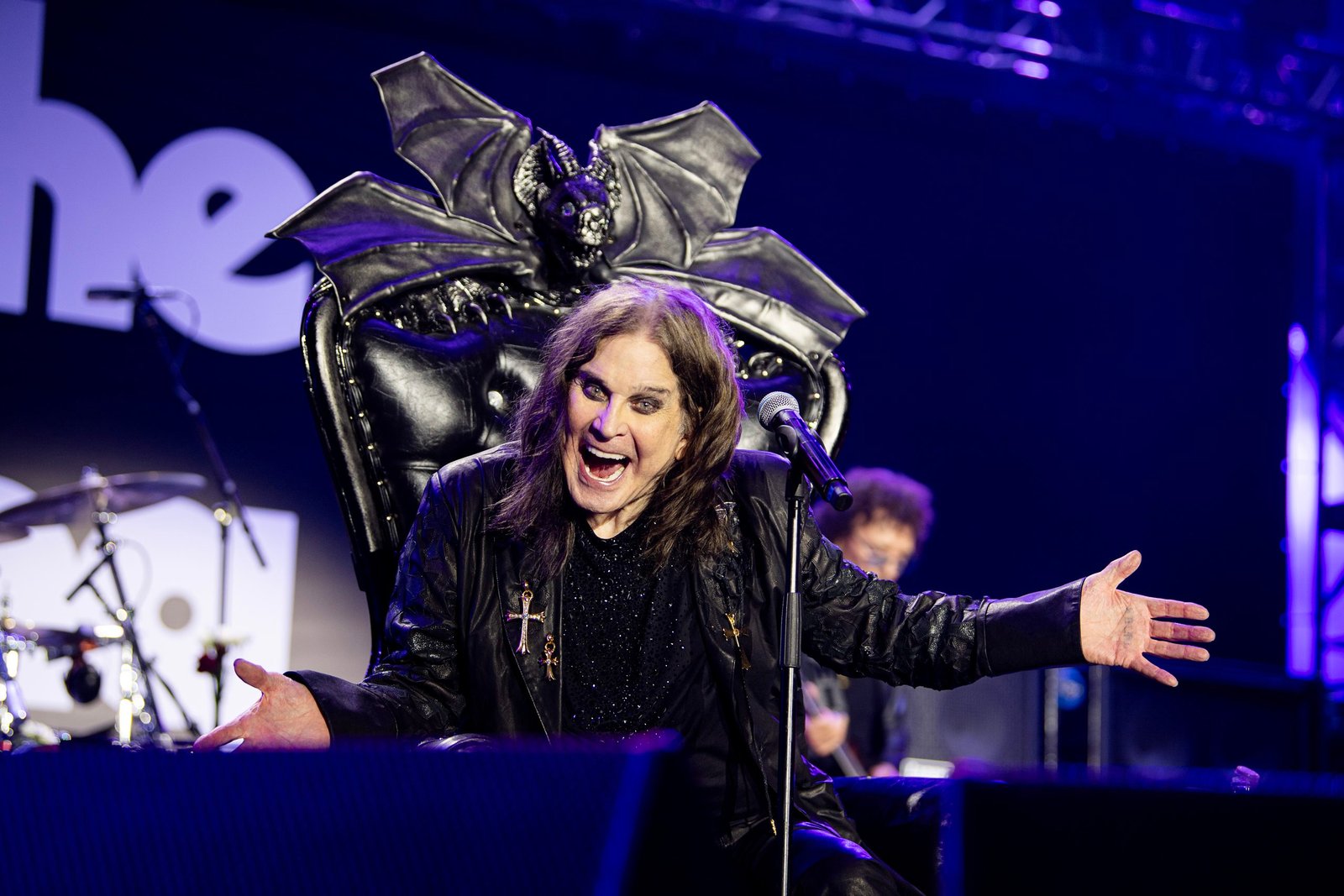 'Back to the Beginning', el último concierto de Ozzy Osbourne y Black Sabbath, llega a cines y saldrá en 4K, CD y vinilo 16 Ozzy Osbourne Back To The Beginning