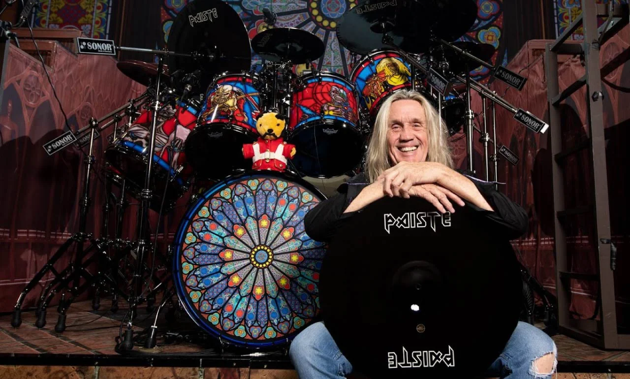 Nicko McBrain, exbaterista de Iron Maiden, dice que Donald Trump "y su bola de compinches" deberían ir a la cárcel 16 Nicko McBrain rechazó jugar golf con Trump y dijo que el presidente "y su bola de compinches" deberían ir a la cárcel.