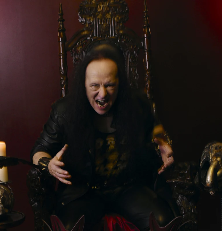 Conrad “Cronos” Lant, fundador, vocalista y bajista de Venom, ha fallecido dejando una influencia decisiva en el metal extremo.