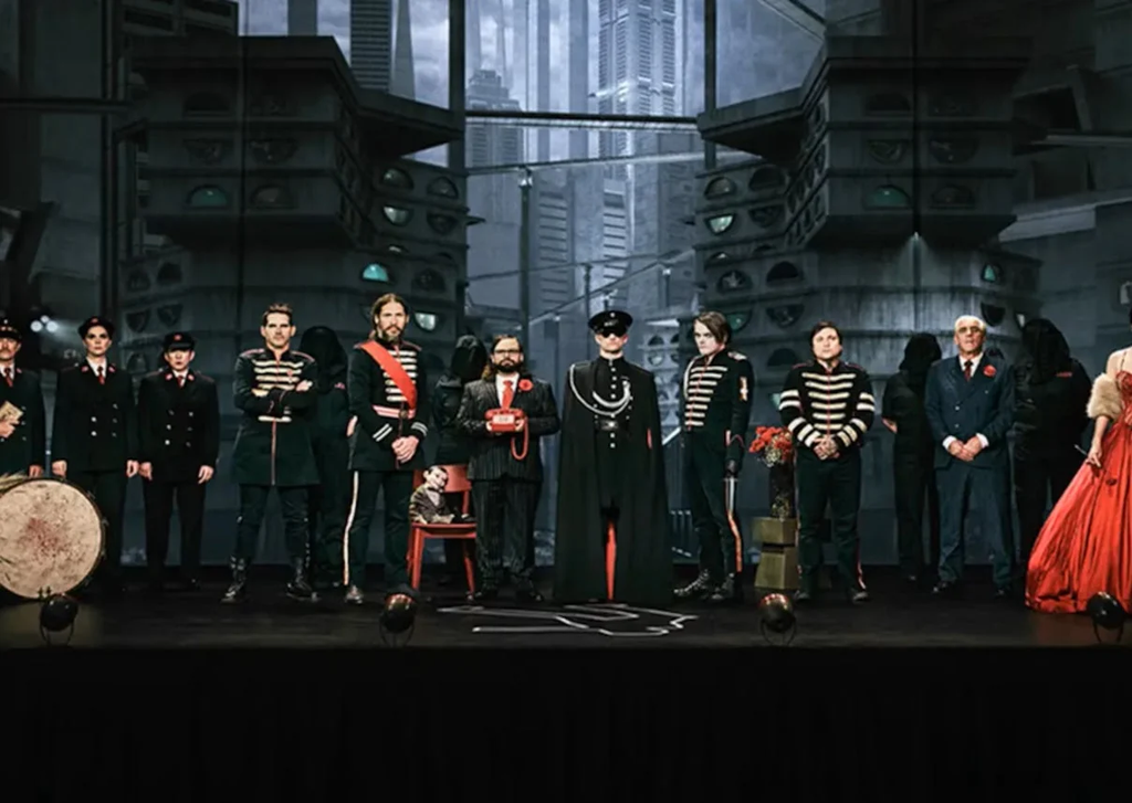 'The Black Parade': el disco que hizo enorme a My Chemical Romance y estuvo a punto de terminar con ella 17 image 84